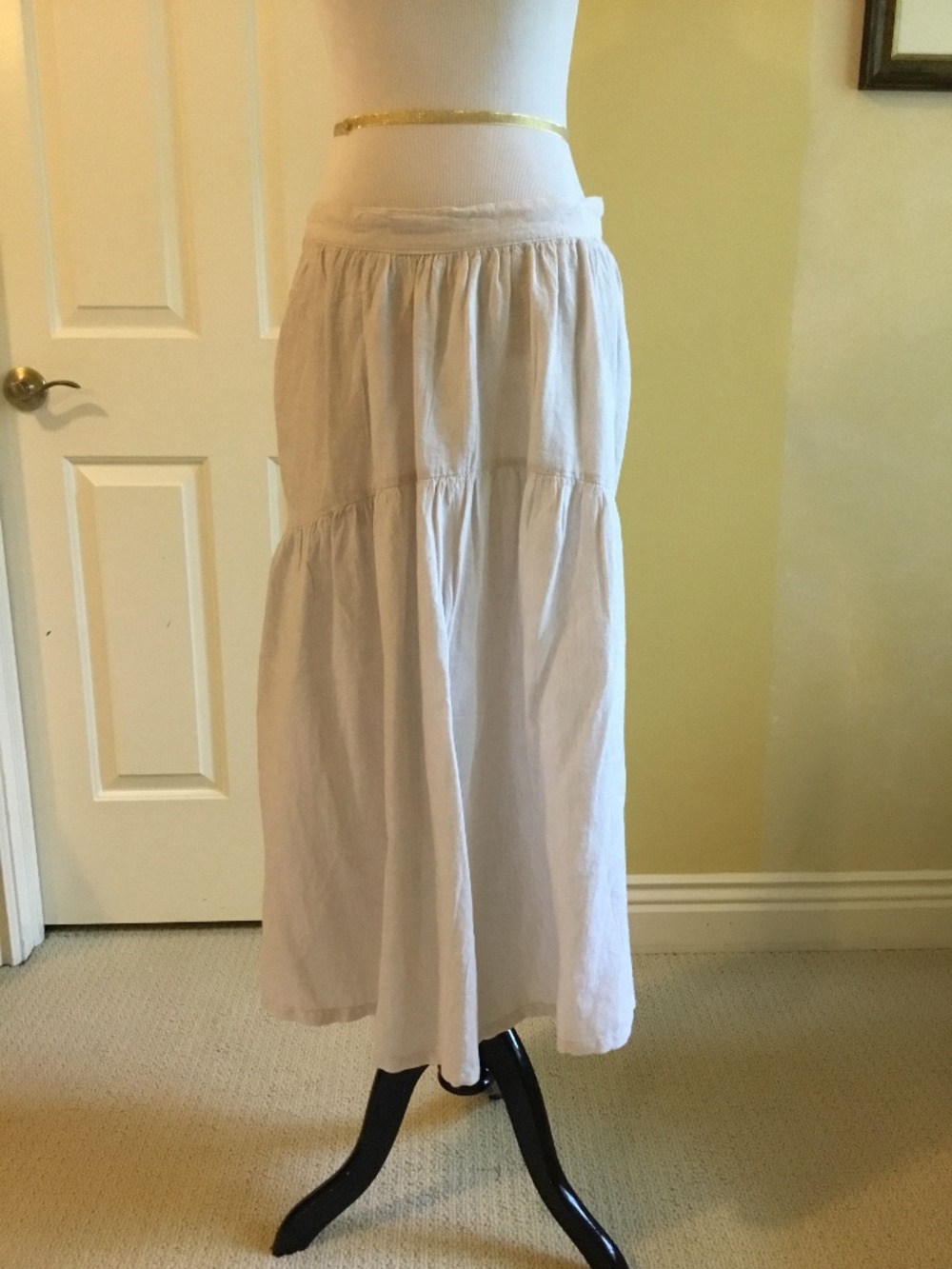 Joie Linen Tiered Midi Skirt Beige Oatmeal Elastic Waist Pockets